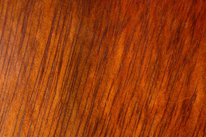 massaranduba wood surface texture
